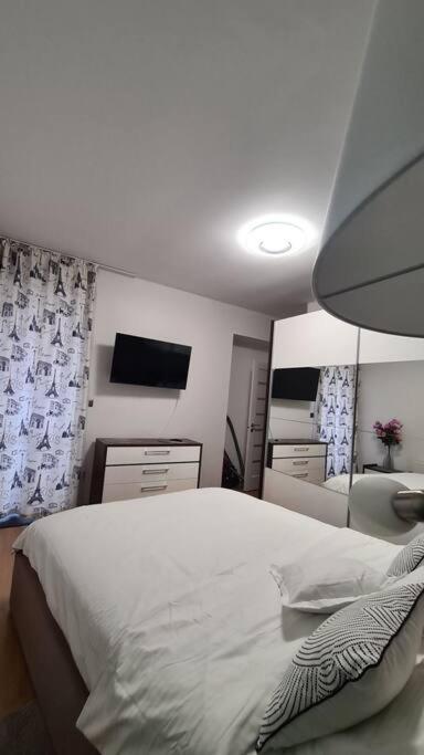 Apartament Vis De Sinaia ! Eksteriør billede